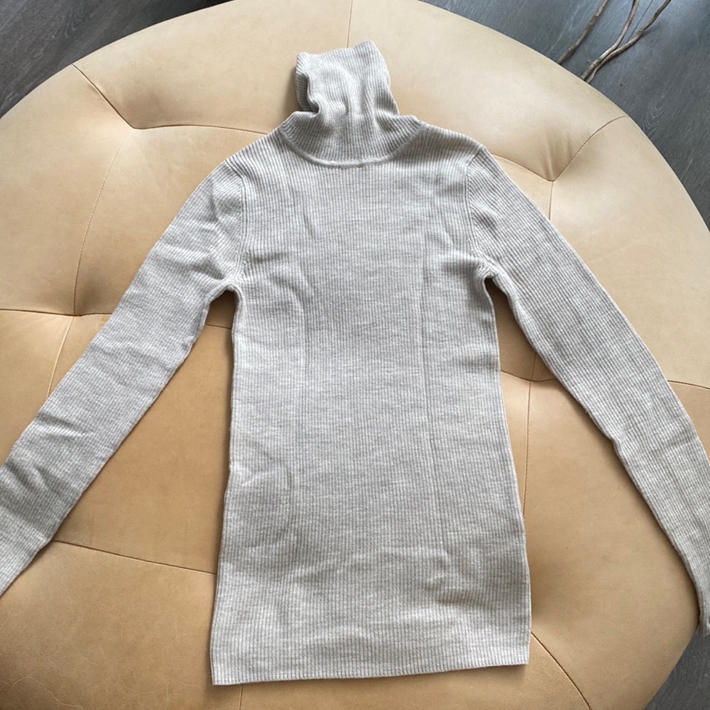 MUJI wool turtleneck